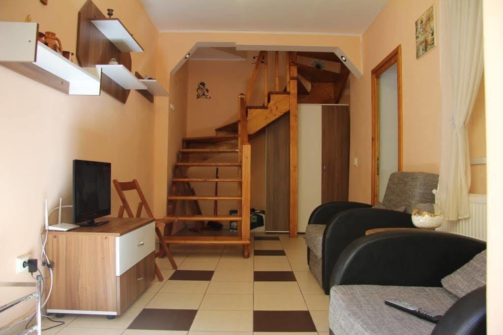 Apartament Simon Брашов Экстерьер фото